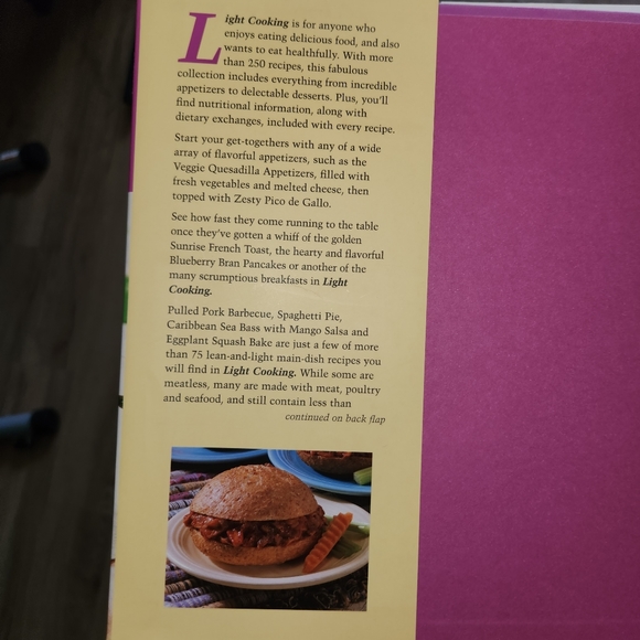 Book, hardback, Favorite Brand light Cooking - Picture 4 of 6